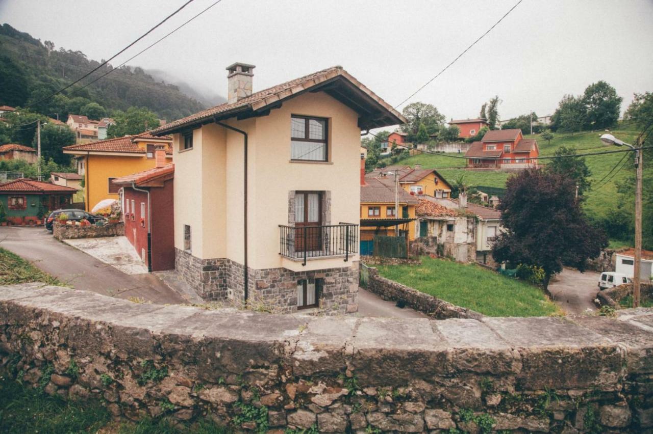 La Casina Apartman Onís Kültér fotó